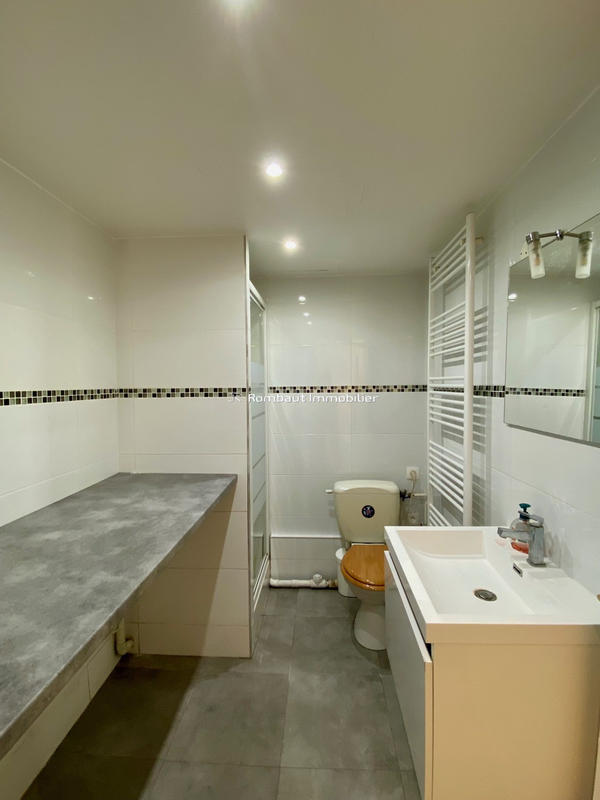 Maison - 151 m² - 7 pièces