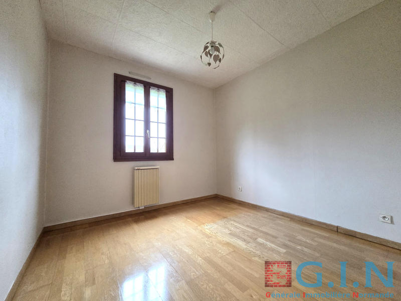 Maison - 94 m² - 5 pièces