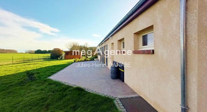 Maison - 102 m² - 4 pièces