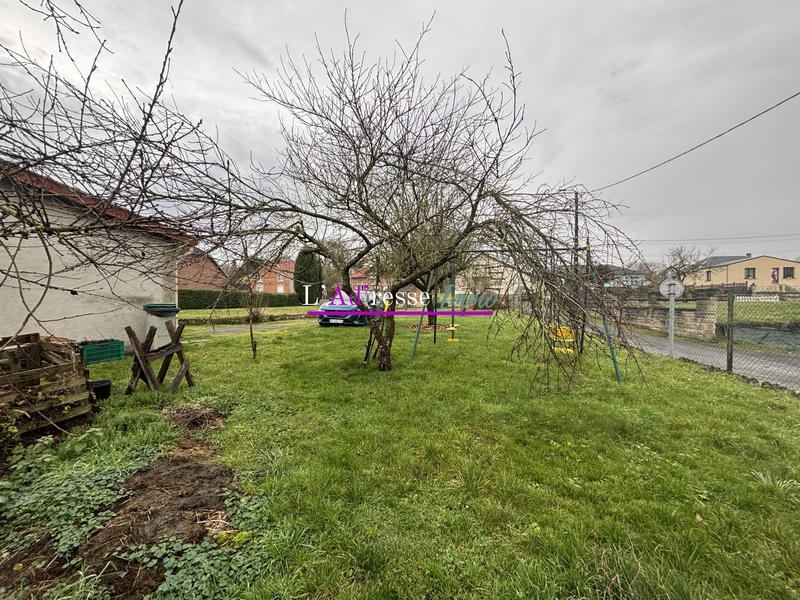 Maison - 99 m² - 5 pièces