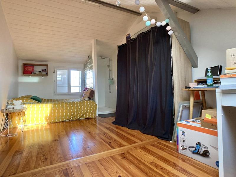 Maison - 205 m² - 7 pièces