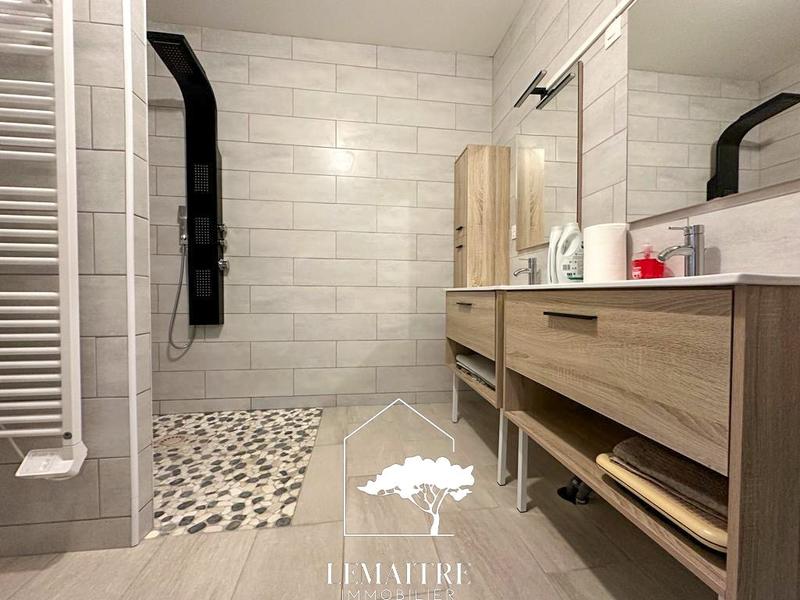 Maison - 84 m² - 3 pièces