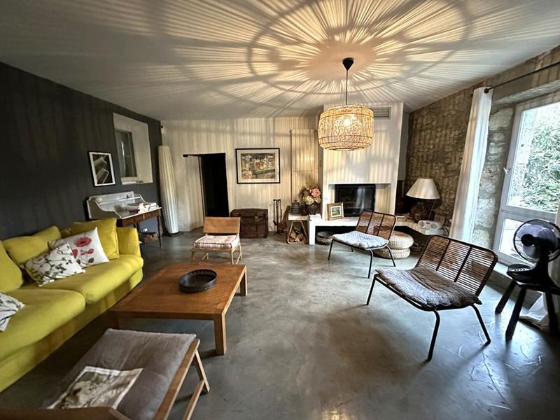 Maison - 131 m² - 295 pièces