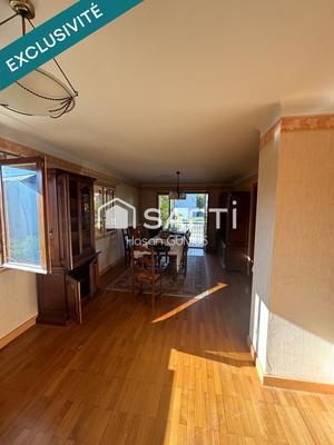 Maison - 147 m² - 5 pièces