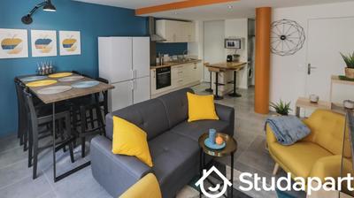 Chambre - 14 m² - 1 pièce