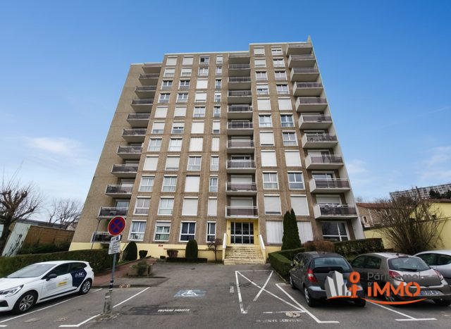 Appartement - 80 m² - 4 pièces