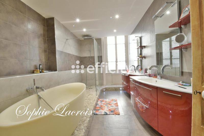 Appartement - 124 m² - 4 pièces