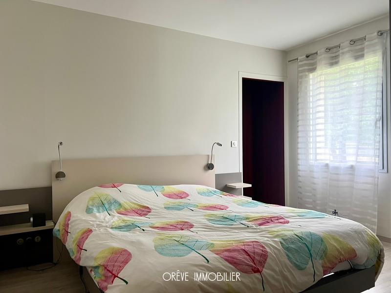 Maison - 165 m² - 8 pièces