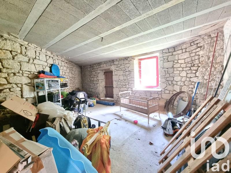 Maison - 202 m² - 6 pièces