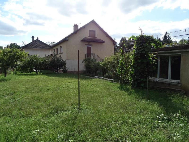 Maison - 93 m² - 4 pièces