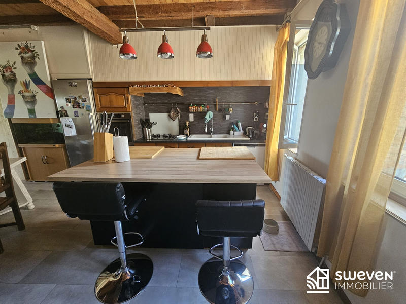 Maison - 90 m² - 4 pièces