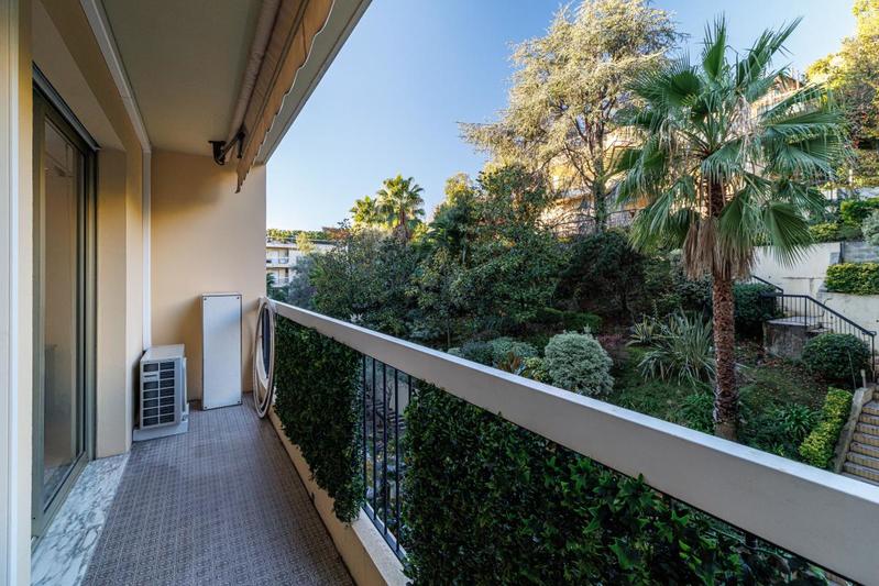 Appartement - 94 m² - 3 pièces