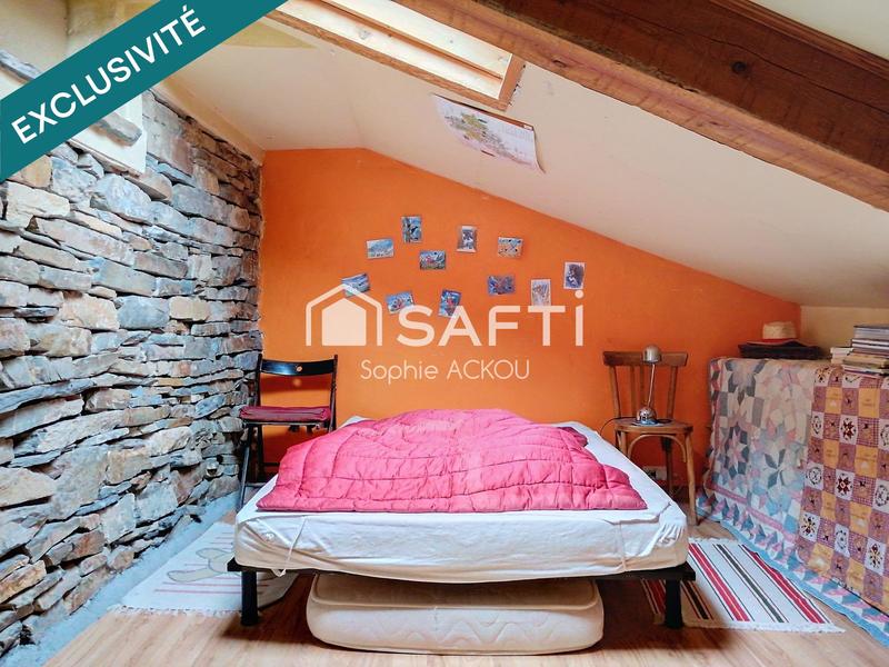 Maison - 264 m² - 12 pièces