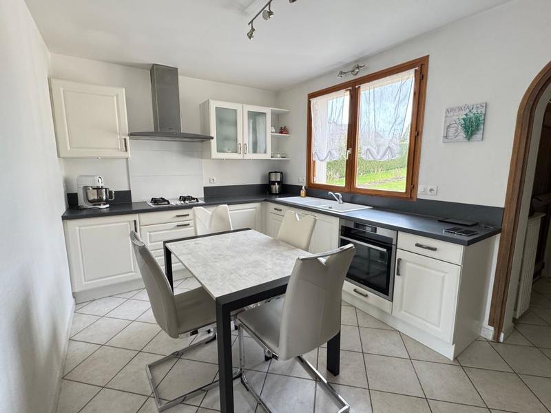 Maison - 97 m² - 4 pièces