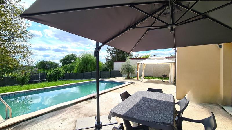 Maison - 157 m² - 7 pièces