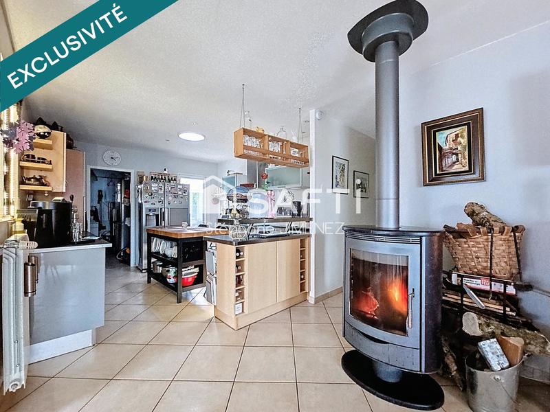 Maison - 145 m² - 6 pièces