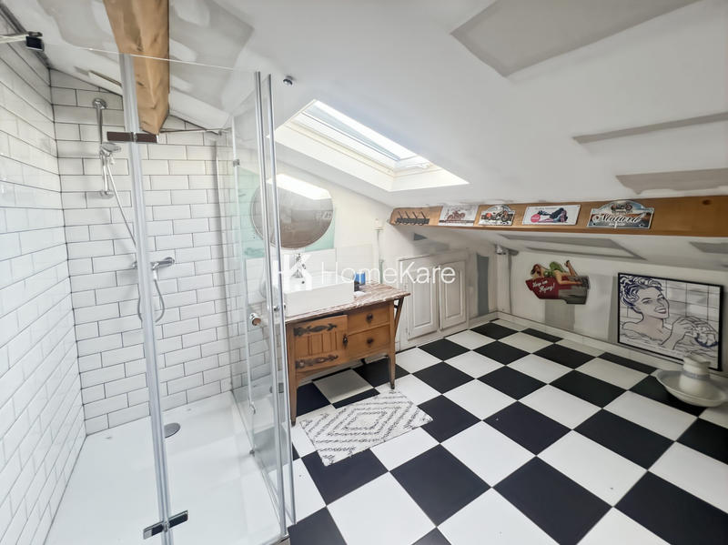 Maison - 145 m² - 6 pièces