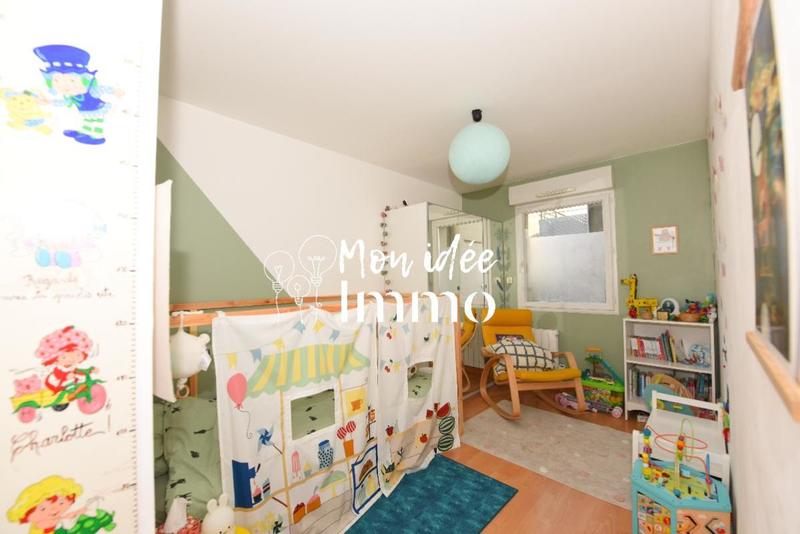 Appartement - 94 m² - 4 pièces