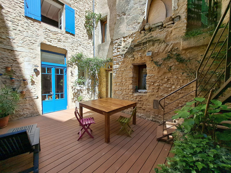 Maison - 180 m² - 7 pièces