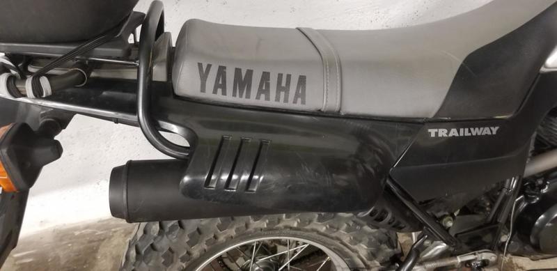 Yamaha Tw 125 yamaha gris 0125 695