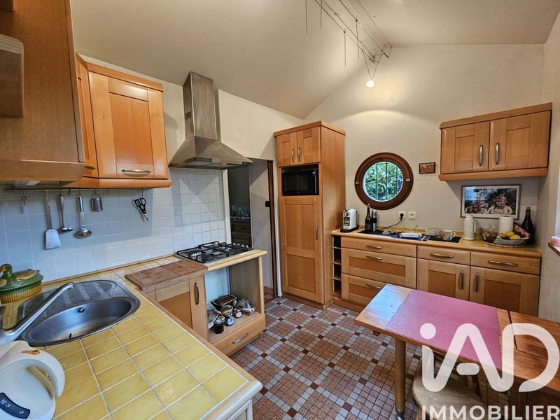 Maison - 148 m² - 7 pièces