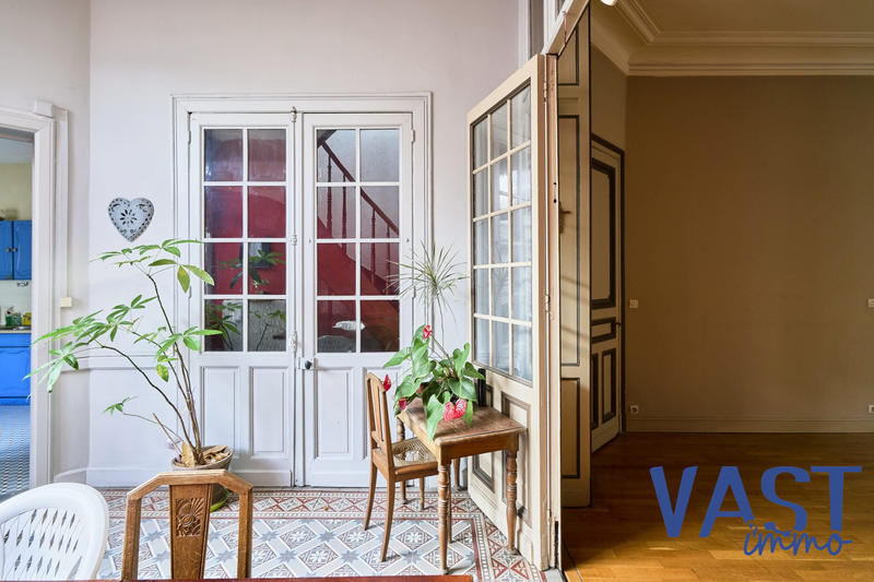 Maison - 183 m² - 6 pièces