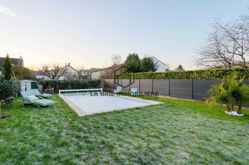 Maison - 122 m² - 6 pièces