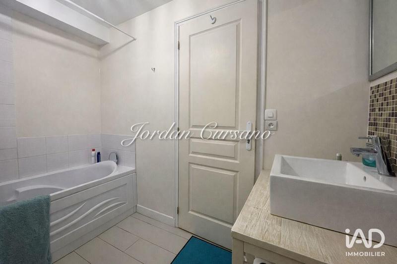 Maison - 90 m² - 3 pièces