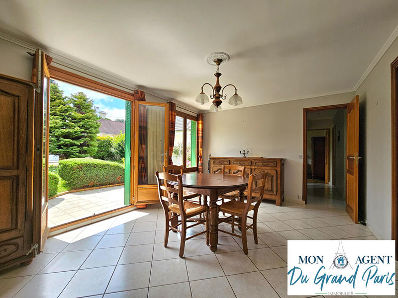 Maison - 82 m² - 5 pièces