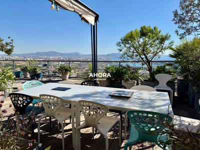 Appartement - 145 m² - 4 pièces