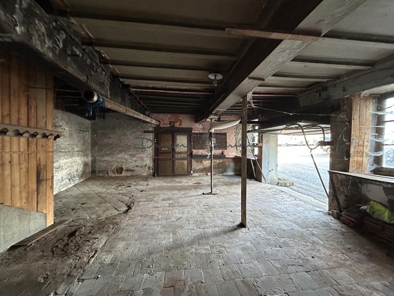 Maison - 104 m² - 7 pièces