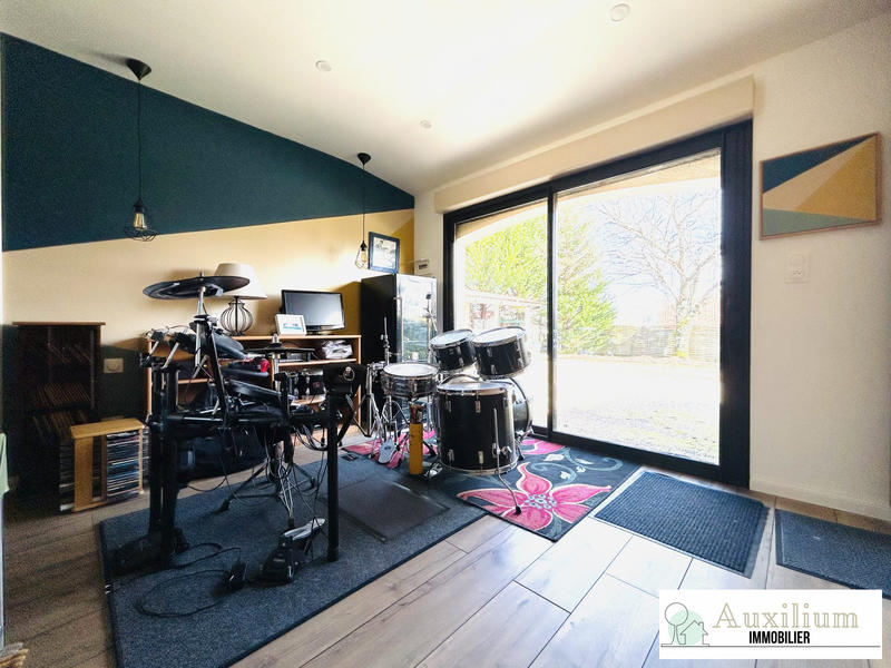 Maison - 146 m² - 6 pièces