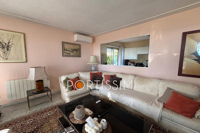 Appartement - 80 m² - 3 pièces