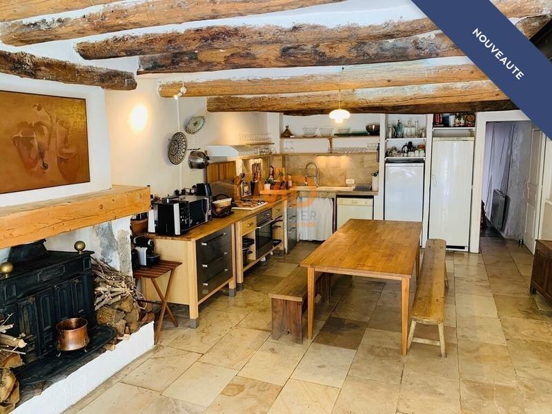 Maison - 195 m² - 8 pièces