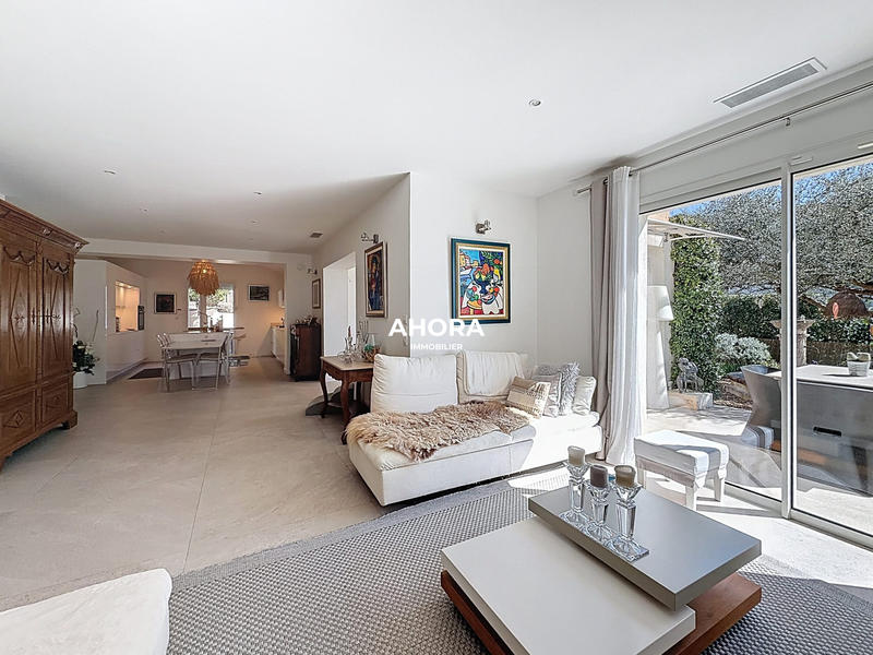 Maison - 165 m² - 6 pièces