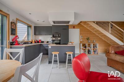 Maison - 94 m² - 4 pièces