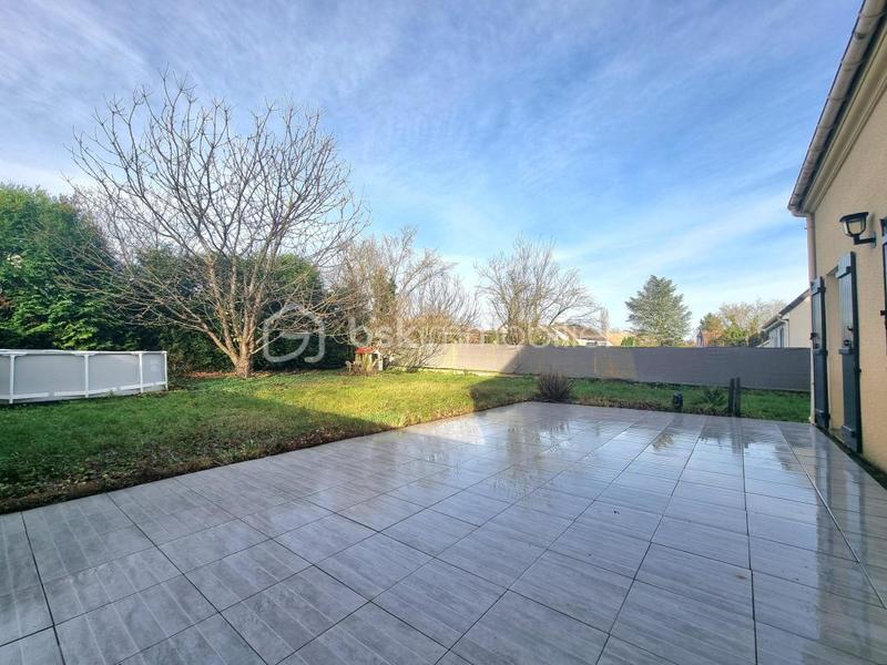 Maison traditionnelle - 98 m² - 4 pièces