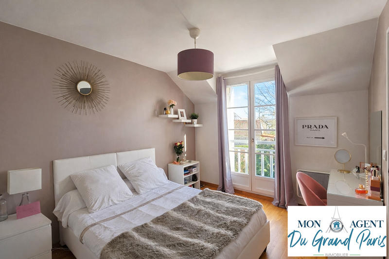 Maison - 169 m² - 6 pièces