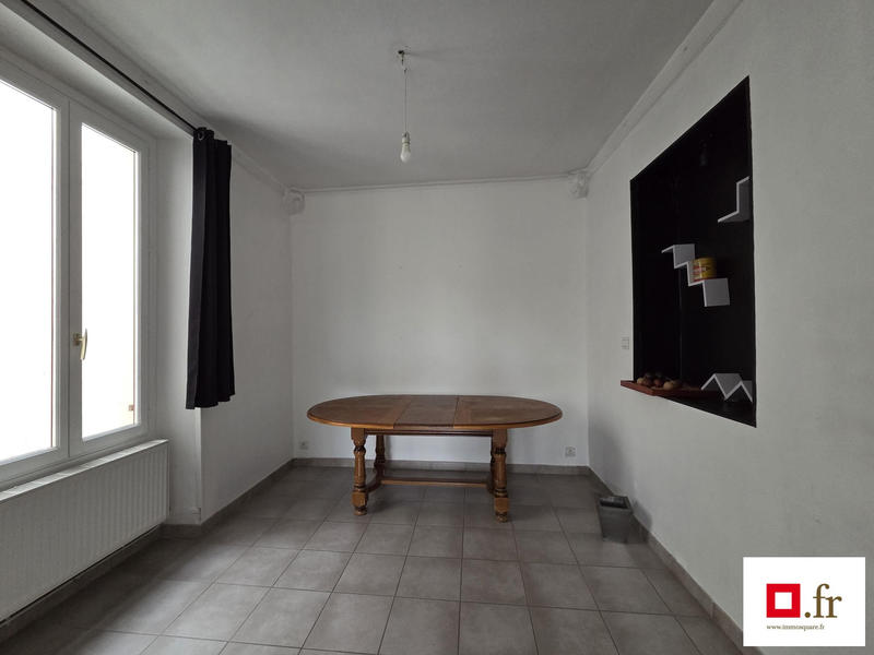 Appartement - 98 m² - 5 pièces