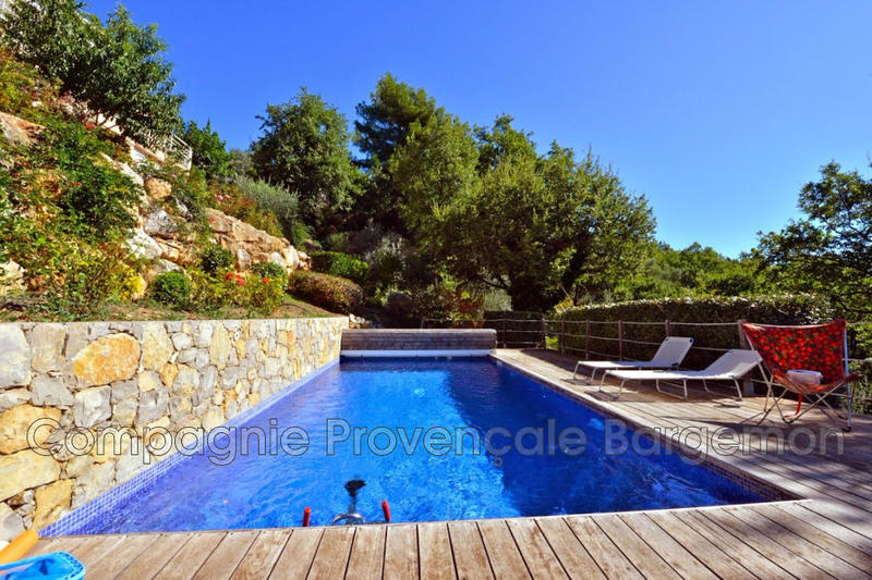 Villa - 180 m² - 7 pièces