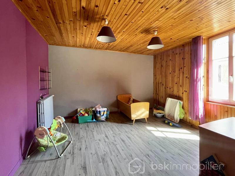 Maison - 192 m² - 8 pièces