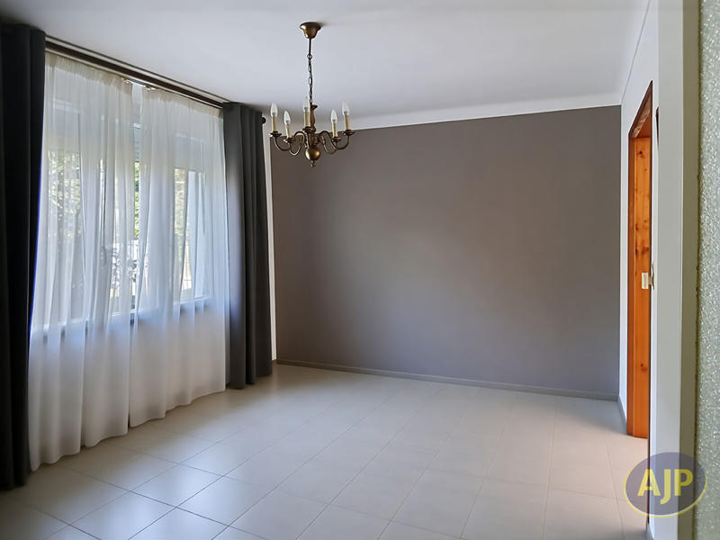 Maison - 100 m² - 6 pièces