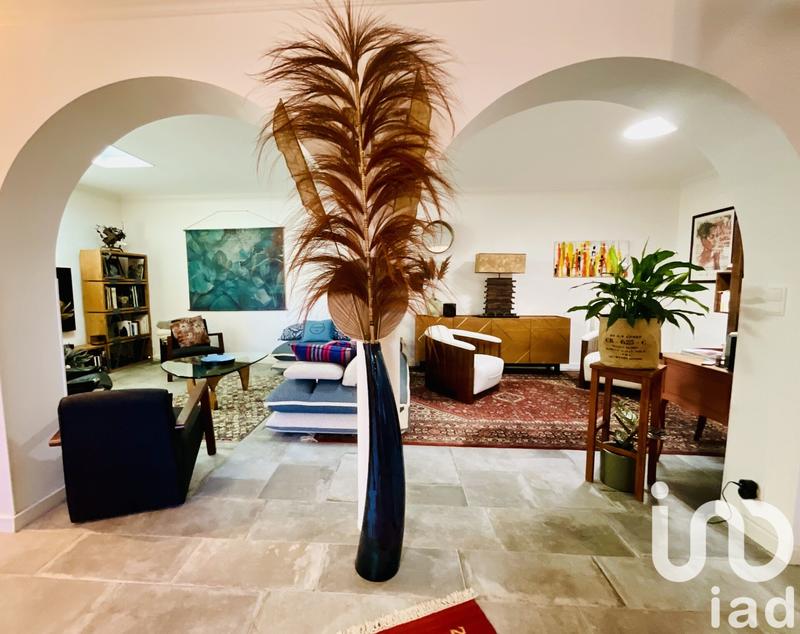 Duplex - 234 m² - 6 pièces