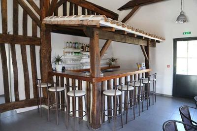 Propriété - 385 m² - 21 pièces