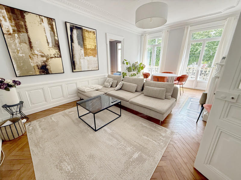 Appartement - 93 m² - 3 pièces