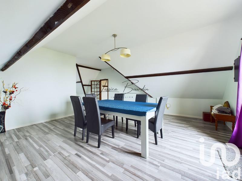 Maison - 260 m² - 7 pièces