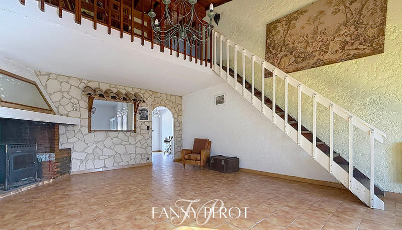 Maison - 148 m² - 5 pièces