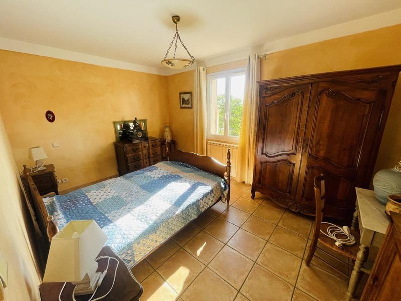 Maison - 95 m² - 3 pièces