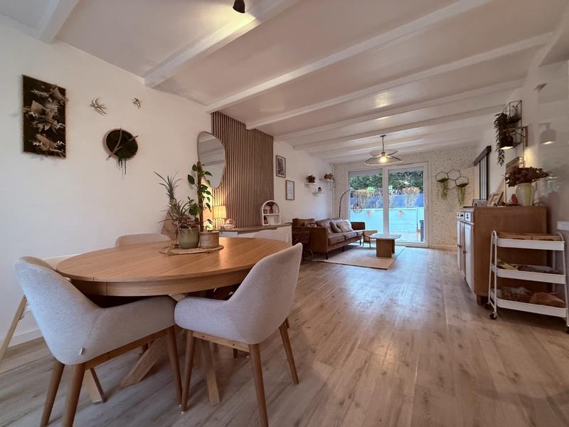 Maison - 130 m² - 6 pièces