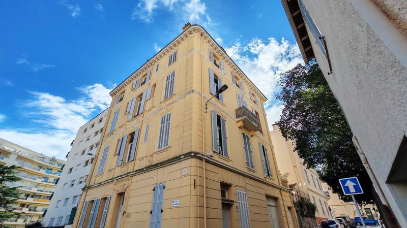 Appartement ancien - 50 m² - 3 pièces